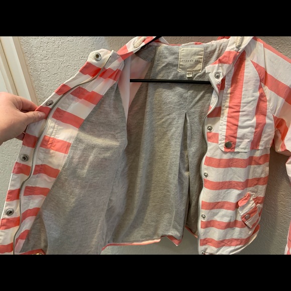 Striped jacket - Picture 3 of 4